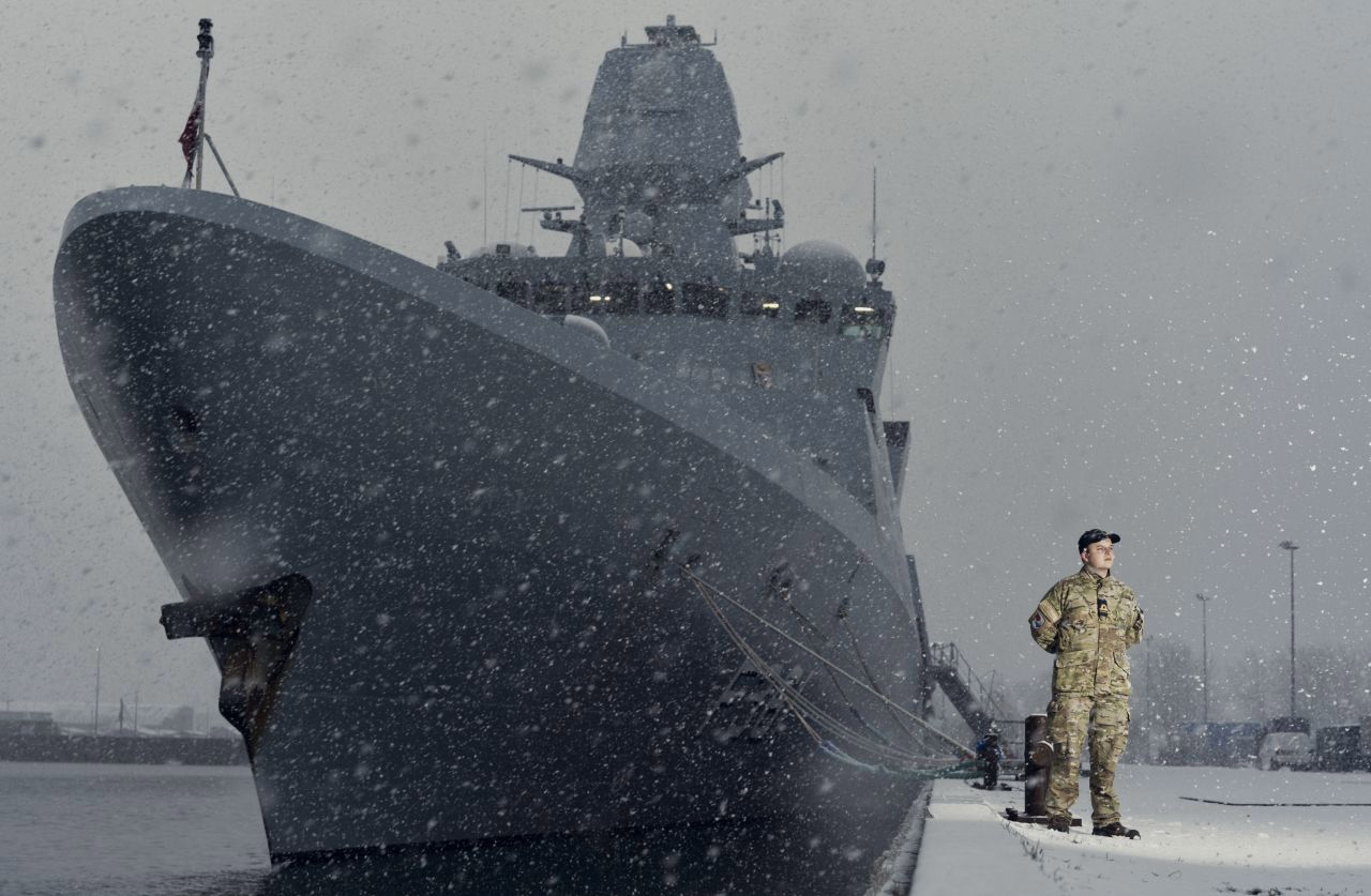 Portrætbillede af elektronikofficer Mikkel